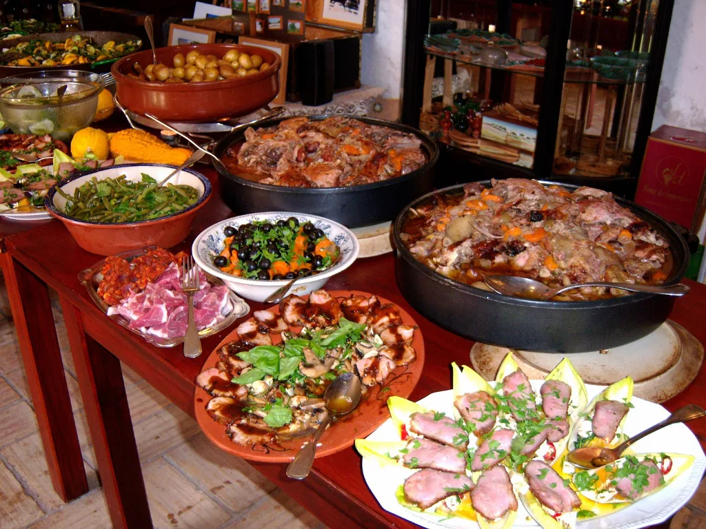 Imagem institucional de mesa de buffet
